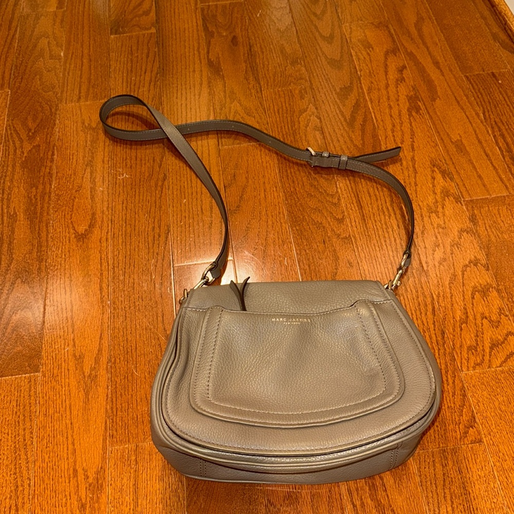 Marc Jacobs grey medium crossbody